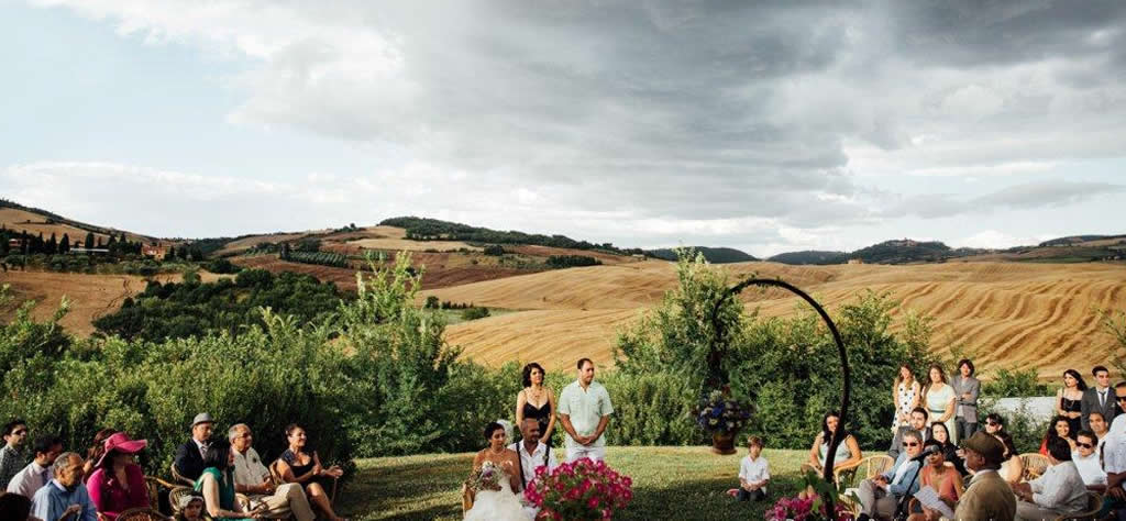Symbolic Wedding Ceremony Tuscany